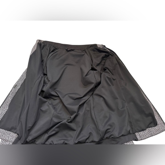 Lululemon Hit It Jacket Womens Size 6 Frozen Fizz Black White Zip Up Lightweight - Picture 6 of 9